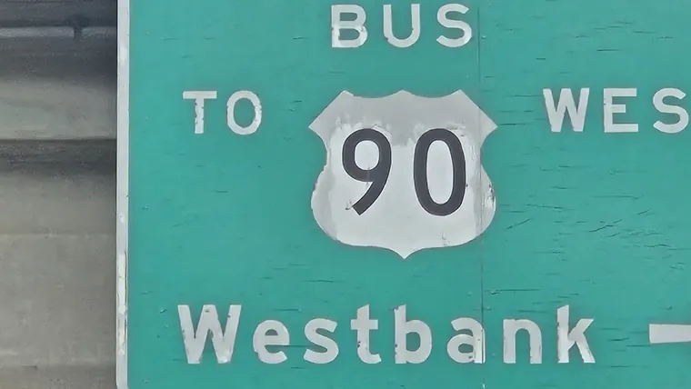 US-90B Business Westbank highway sign in New Orleans